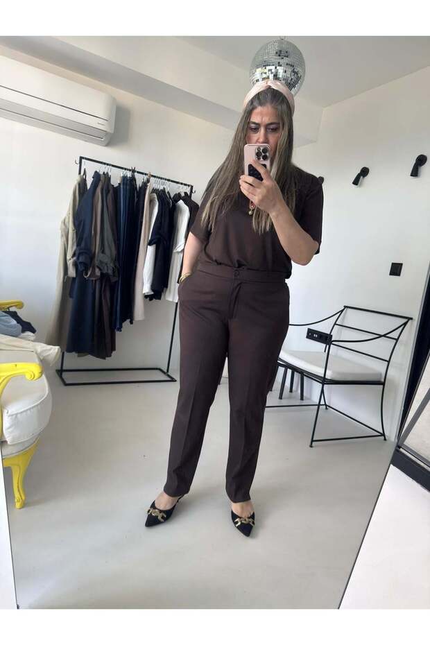 Brown Big Size Carrot Pants with Elastic Waist