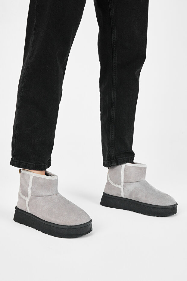 Women's Smoked Thick Poly Sole Boots with Fur Inside and Suede Look