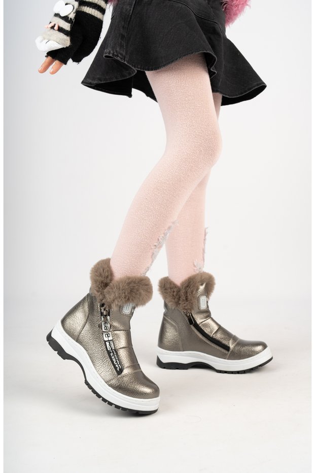Zeva Kids Girls' Furry Zippered Boots with Non-Slip Sole for Daily Use