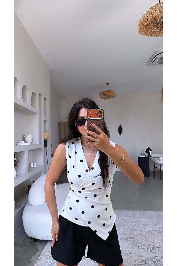 White Double-Breasted Polka Dot Blouse with Accessories