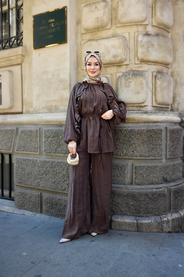 Women's Ruffle Sleeve Detailed Lined Suit Set Brown