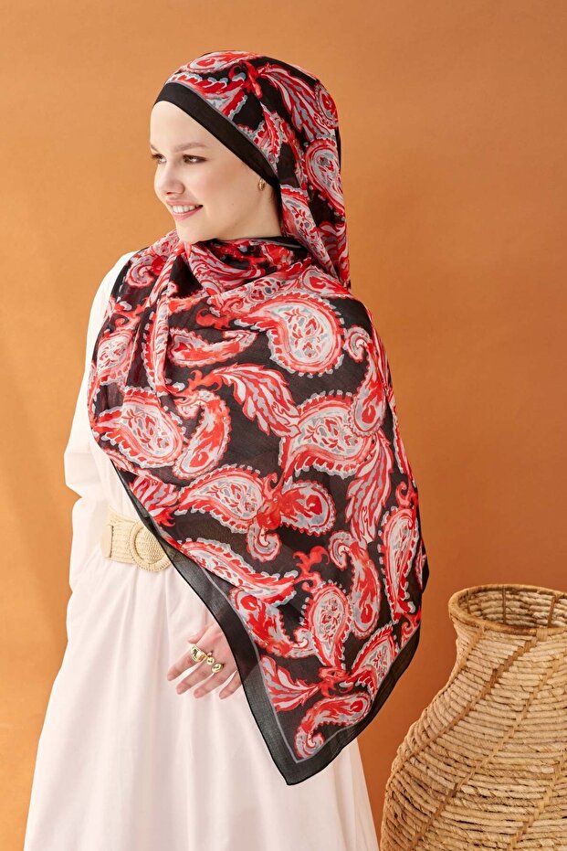 Riva Shawl Tencel Paisley Black