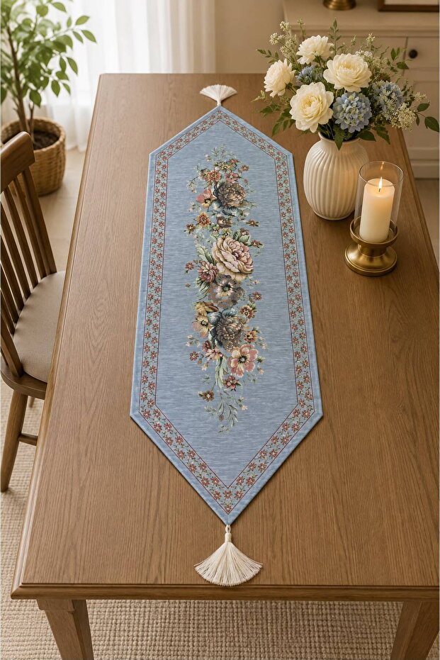 Vintage Bouquet 35X90 Tasseled Woven Tapestry Runner