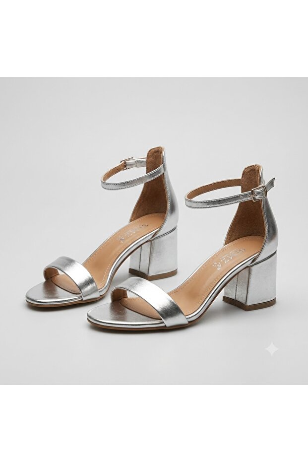 (Serrace) Thick Short Heeled Single Band Women's Sandals Silver