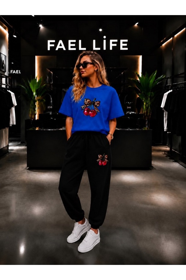 Unisex Wide-Let T-Shirt and Sweatpants Set with Cherry Ribbon Print