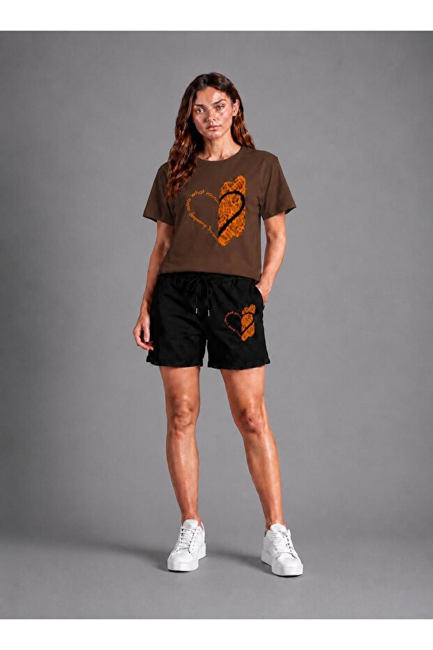 Women's Leopard Heart Patterned Shorts and T-Shirt Set