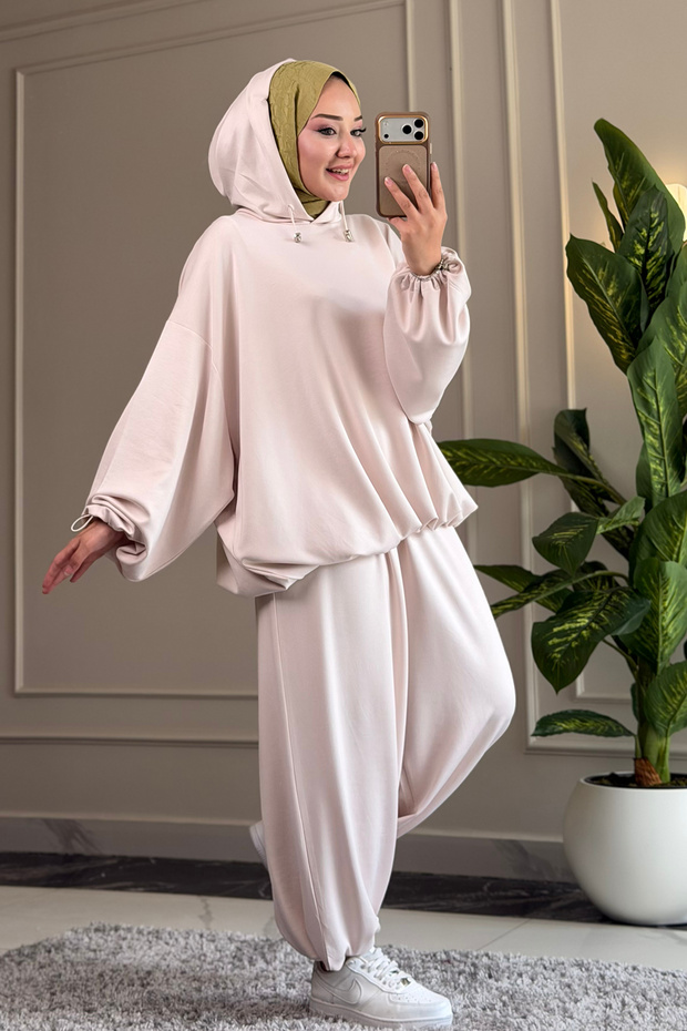 6610 - Stylish Comfortable Viscose Soft Interlock Fabric Hooded Women's Set