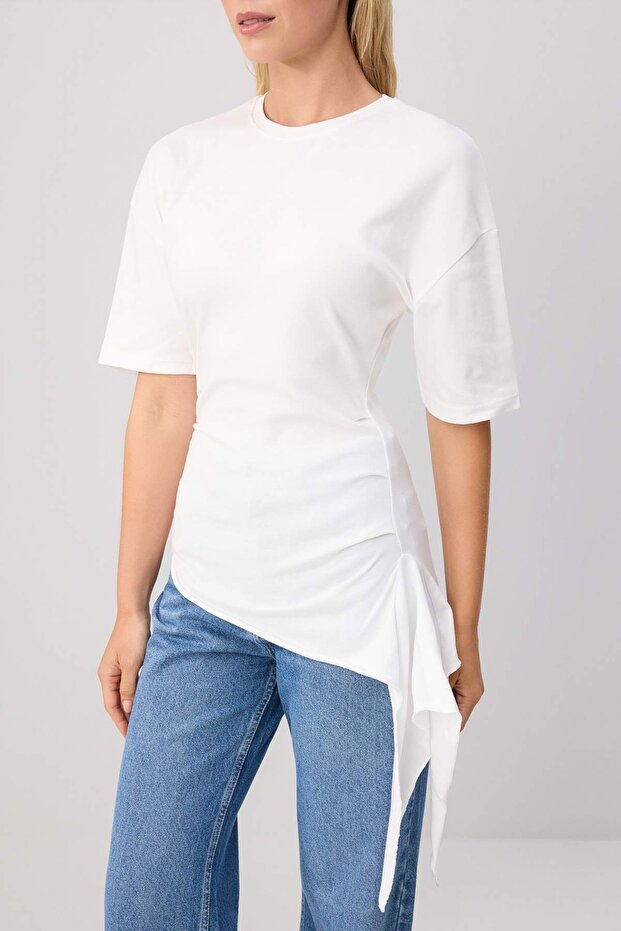 Ekru Fitted/Vücuda Oturan Kısa Kollu Büzgülü Uzun Pamuklu Esnek Örme T-shirt TWOSS26TS00307 - 3