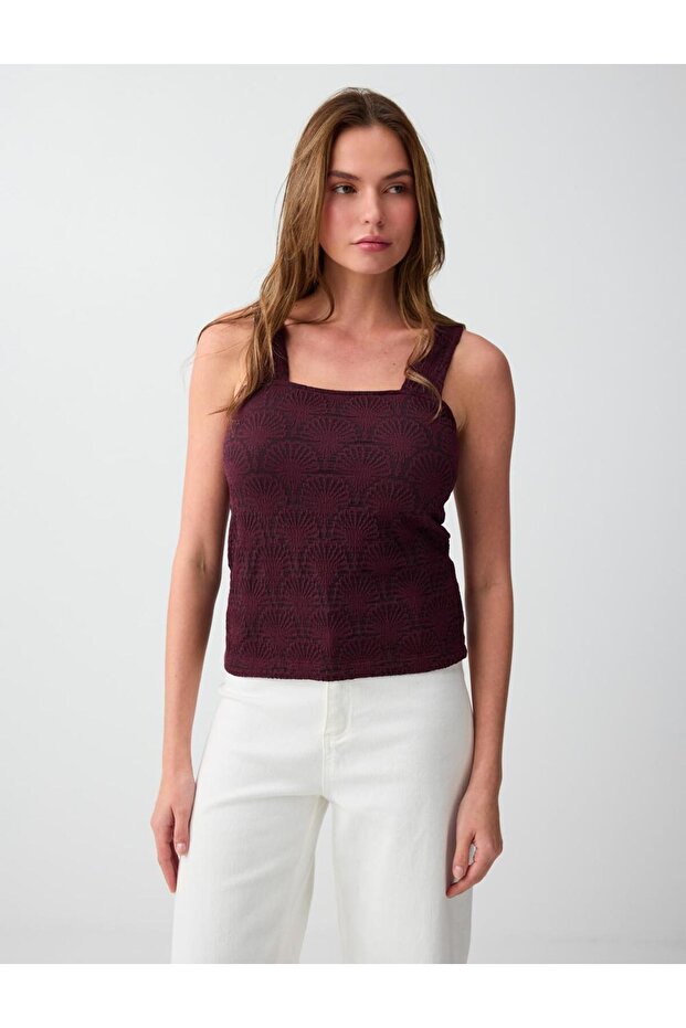 Burgundy Slim Fit Strappy Flat Neck Tank Top