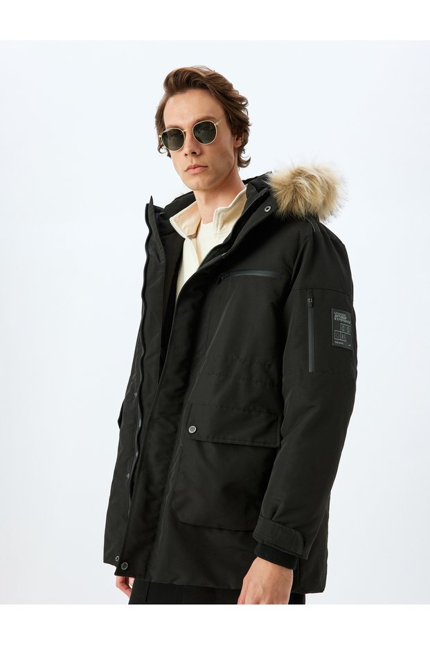 Anorak Coat Faux Fur Detailed Hooded Slim Fit Zippered