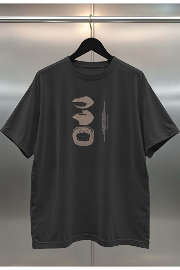 Lips Digital Print Black and White Oversize Unisex T-Shirt