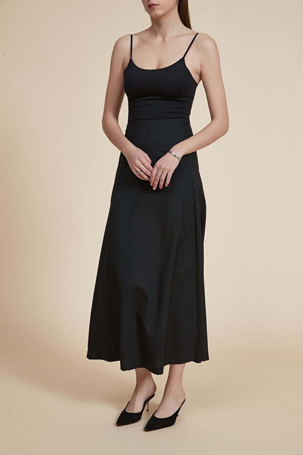 Solid Maxi Skirt - 2