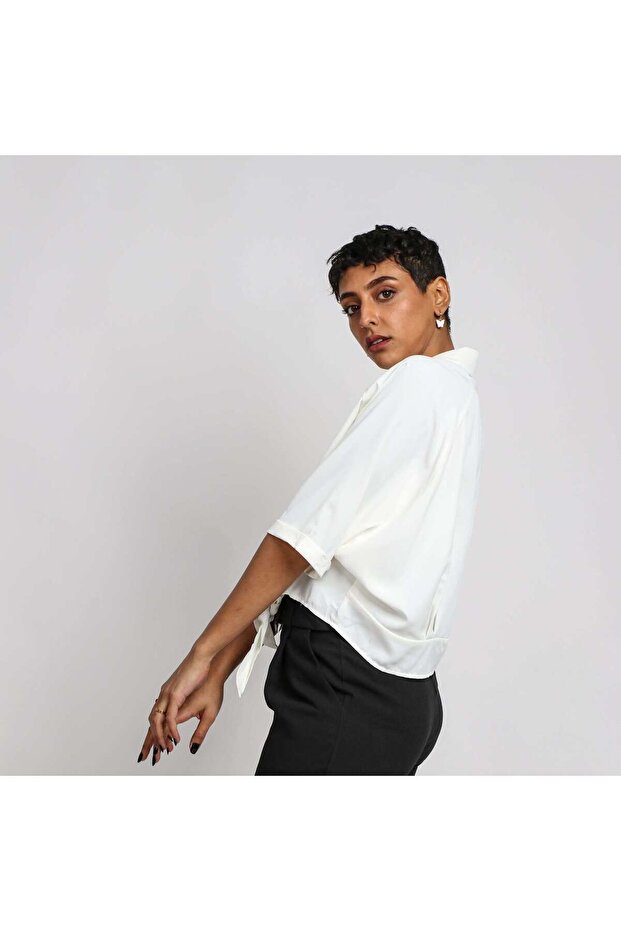 Solid Button-Front Long-Sleeve Shirt - 3