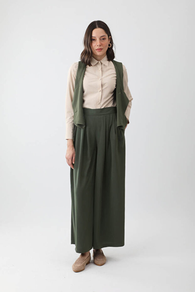 Pleated Wide Leg Trousers Khaki