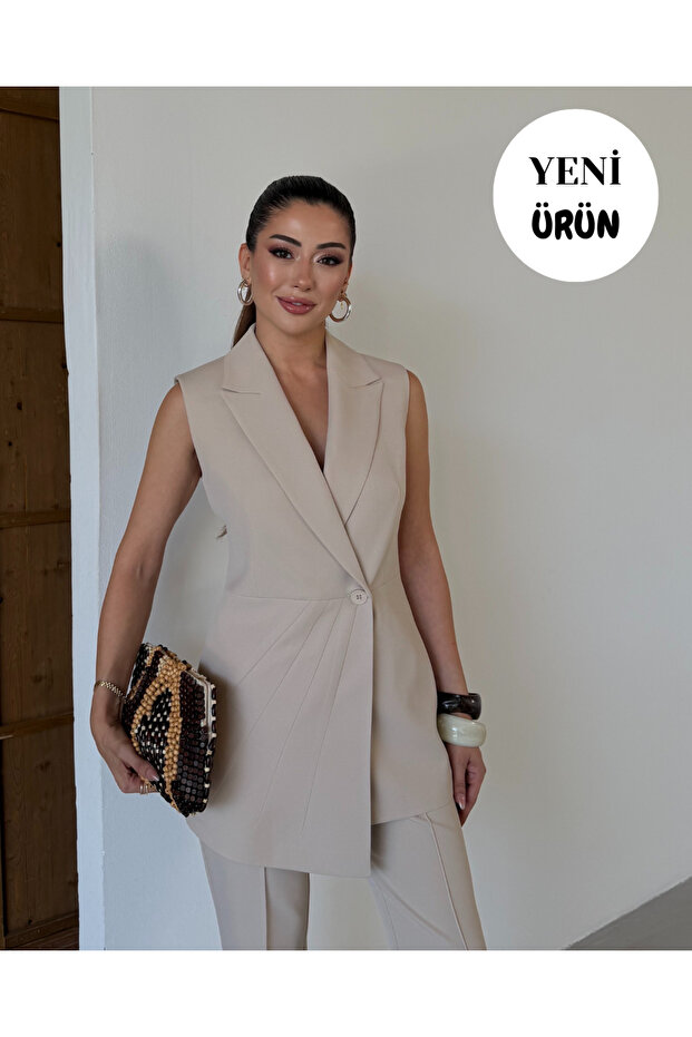 Elegant Vest with Front Detail