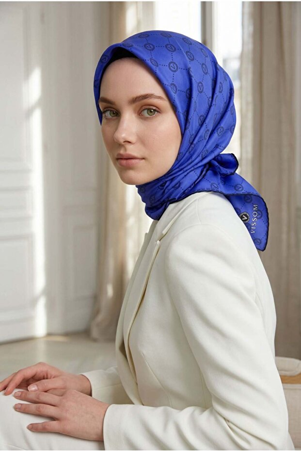 100% Twill Silk Monogram Pattern Scarf Sewing Shape Hand Sewing