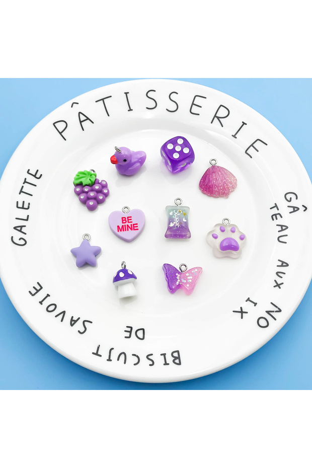 SN535 Randomly Mixed 10Pcs/pack 3D Resin Cute Charms 9 Colors Solid Color Series Pendants For DIY Ne