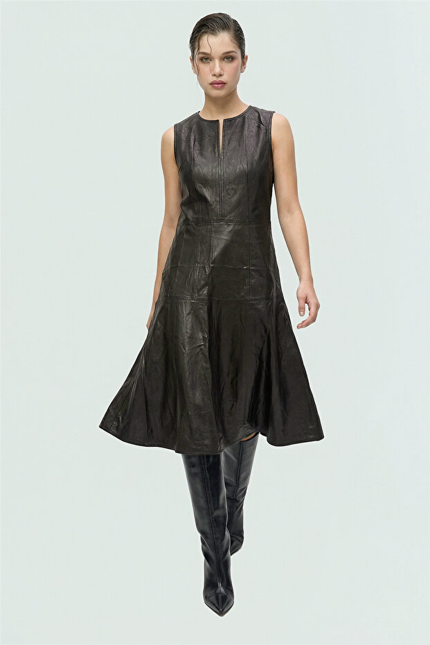 Faux Leather Sleeveless Stitched Piece Tunisien Collar Dress