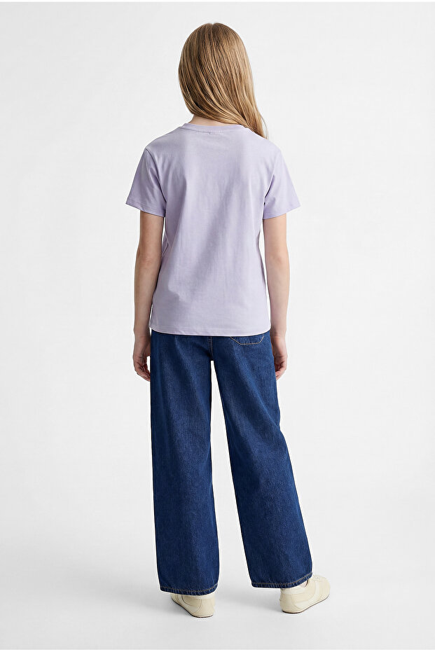 Girl's Basic T-shirt - 6