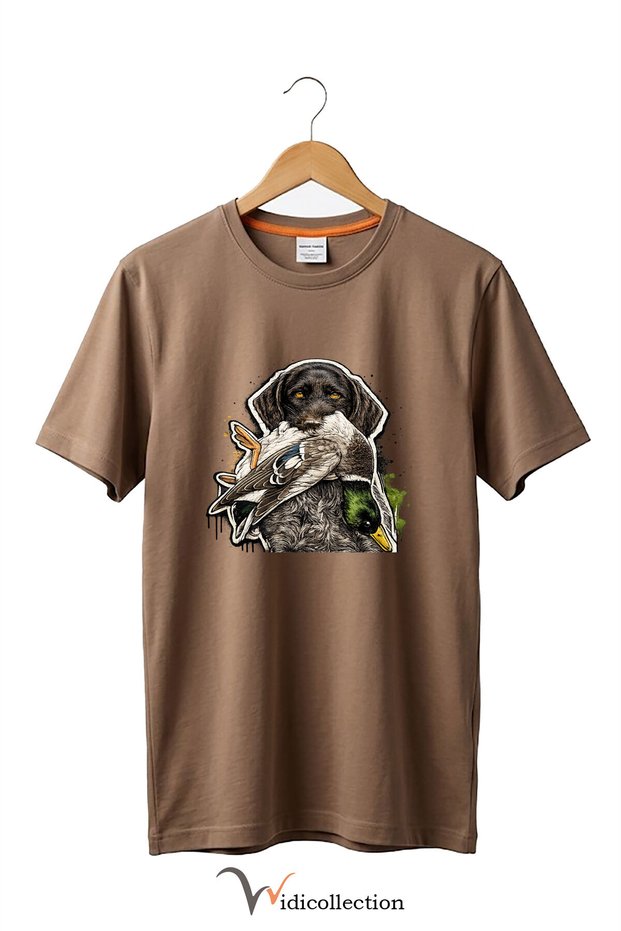 Unisex Hunter Dog and Duck Printed Duck Hunting Nature and Wildlife Outdoor 100% Cotton Basic T-Shirt