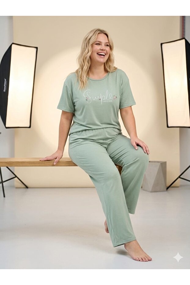 Plus Size Lycra Viscose Women's Pajama Set