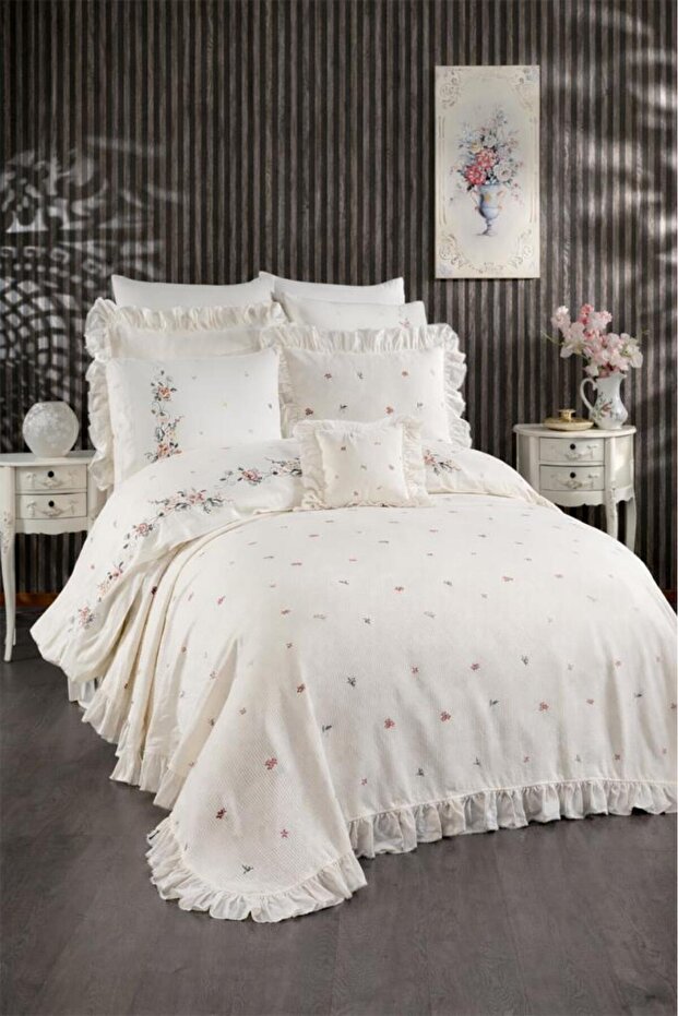 Enrico 10 Piece Dowry Set Cream
