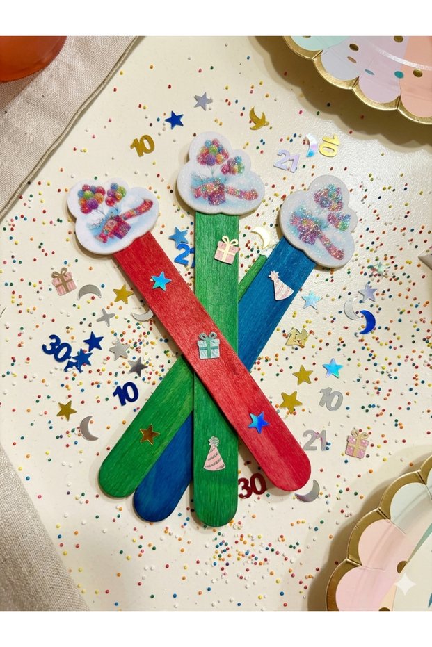 Flying Balloon Model Wooden Bookmark 10 Pieces