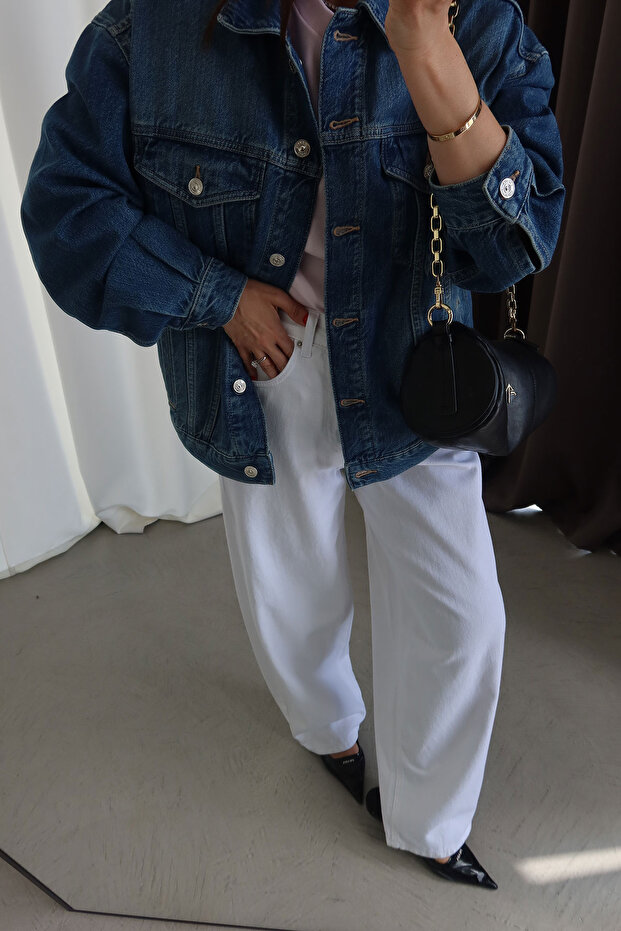 Double Pocket Basic Denim Jacket - 2