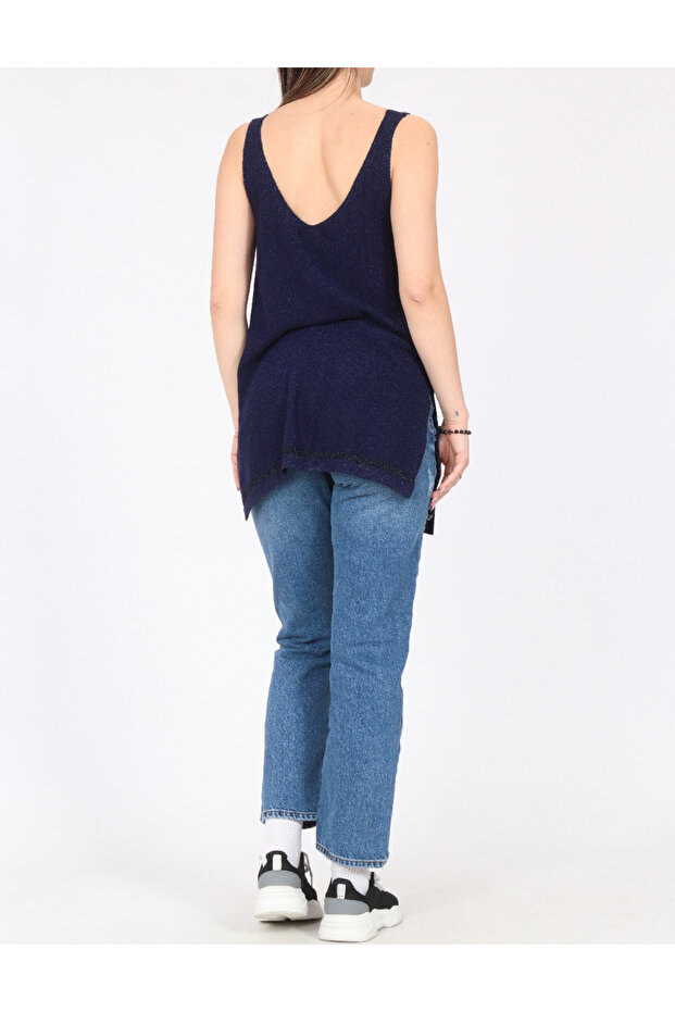 Maiou, Bleumarin - 2