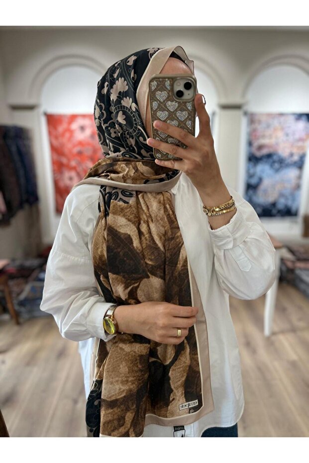 Serenza Pattern Soft Shawl - Black-Beige - 5