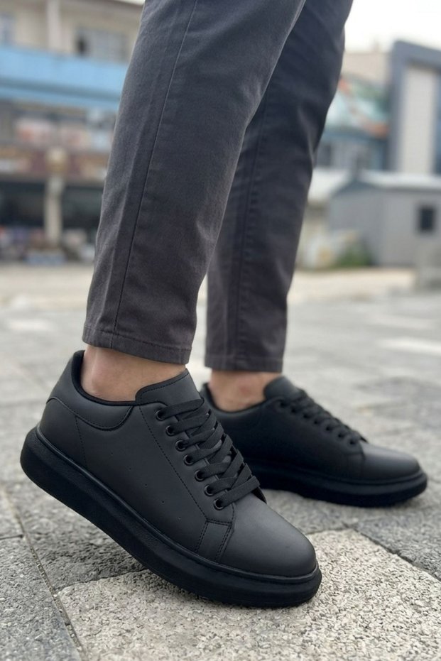 Madie Black Matte Leather Lace-Up Men's Sports Shoes