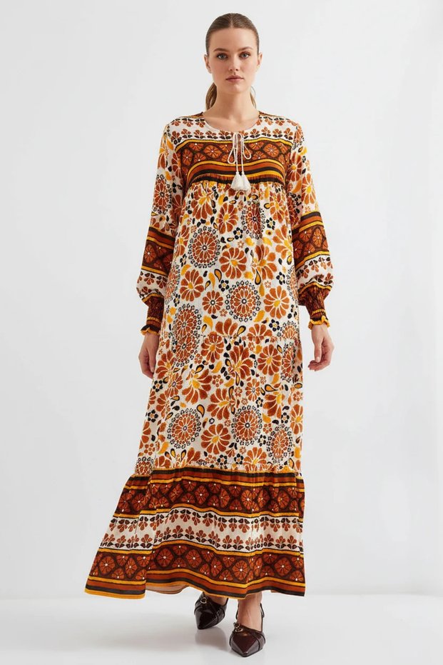 Women's Round Neck Gathered Waist Floral Patterned Viscose Tan Brown Dress
