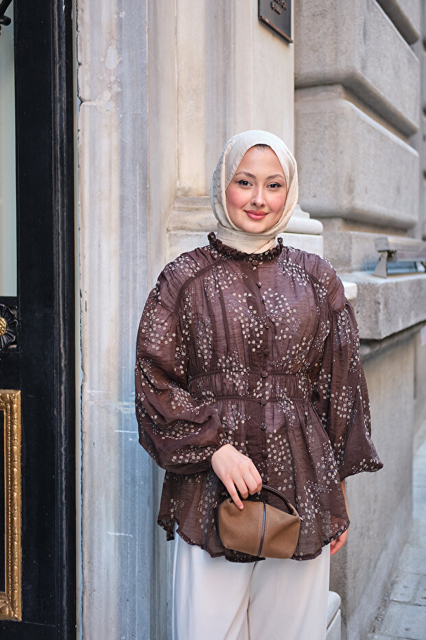 Women's Small Floral Patterned Collar Ruffle Detail Shirt Brown