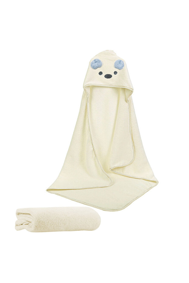 - Microfiber Hooded Towel White - Design May Vary