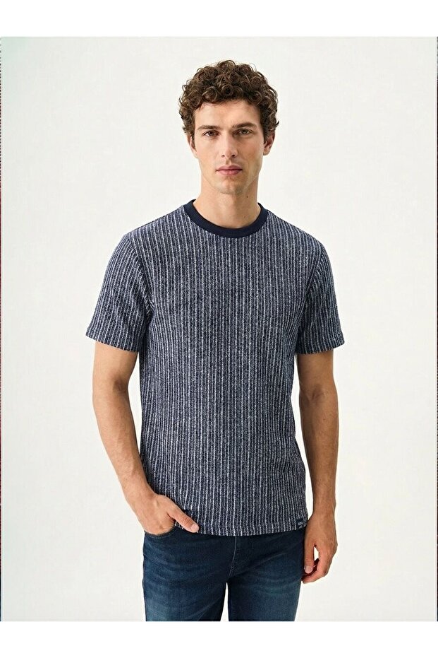 26Yp69000170 Navy Blue Men's T-Shirt Lf2038584