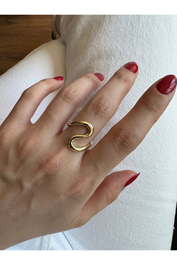 Gold S Shape Ring - 4
