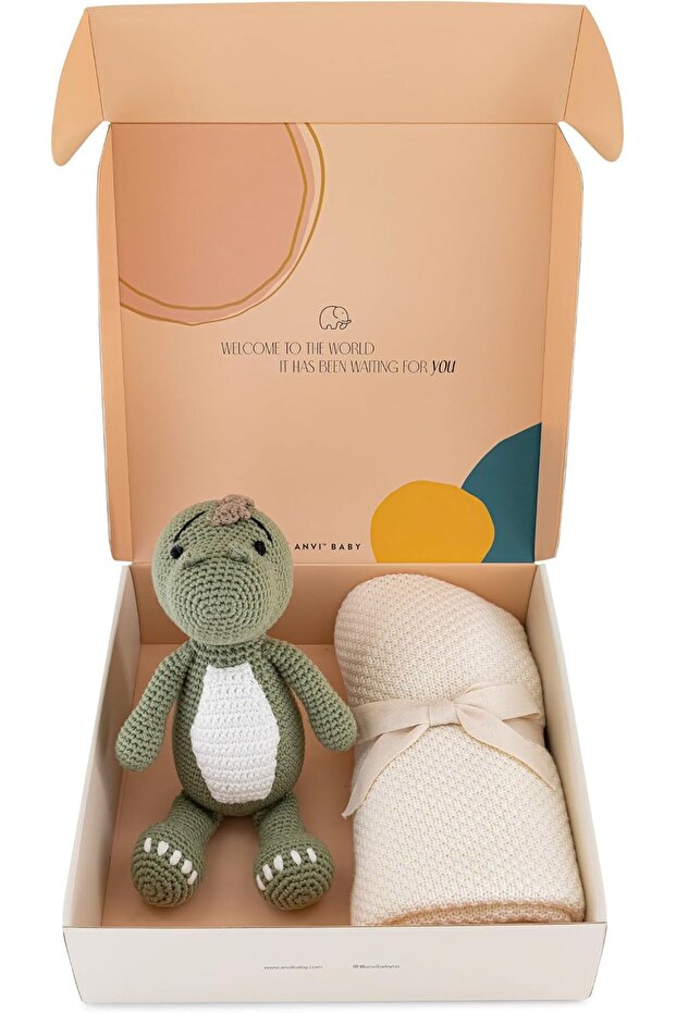 New Born Gift Set- Roars & Whispers