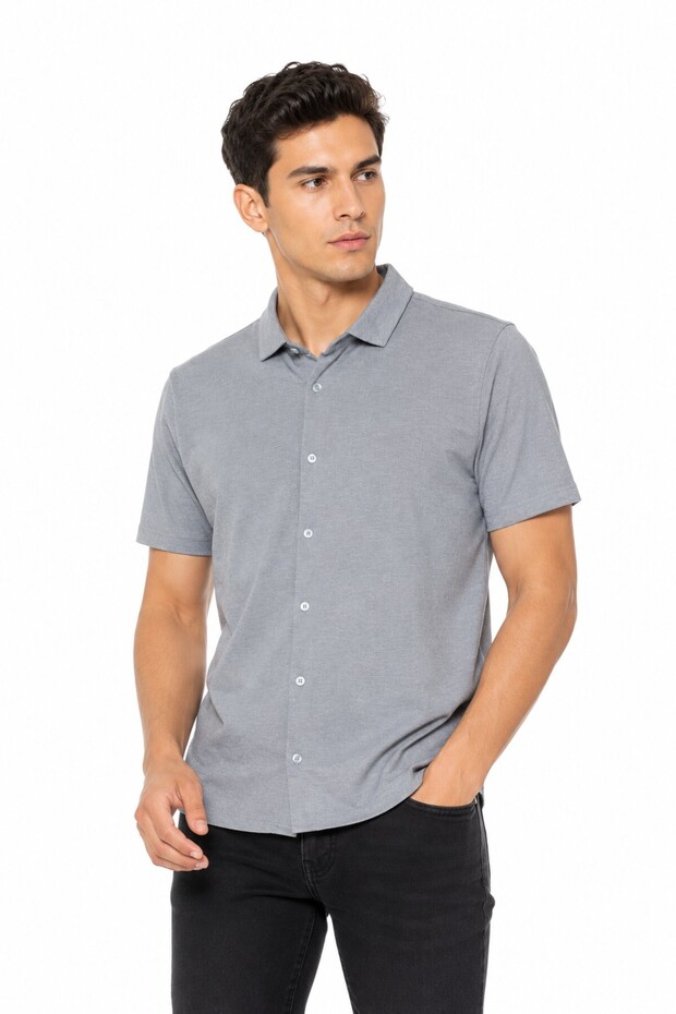 Men's Front Buttoned Collared T-Shirt Regular Fit Bgl-St05562