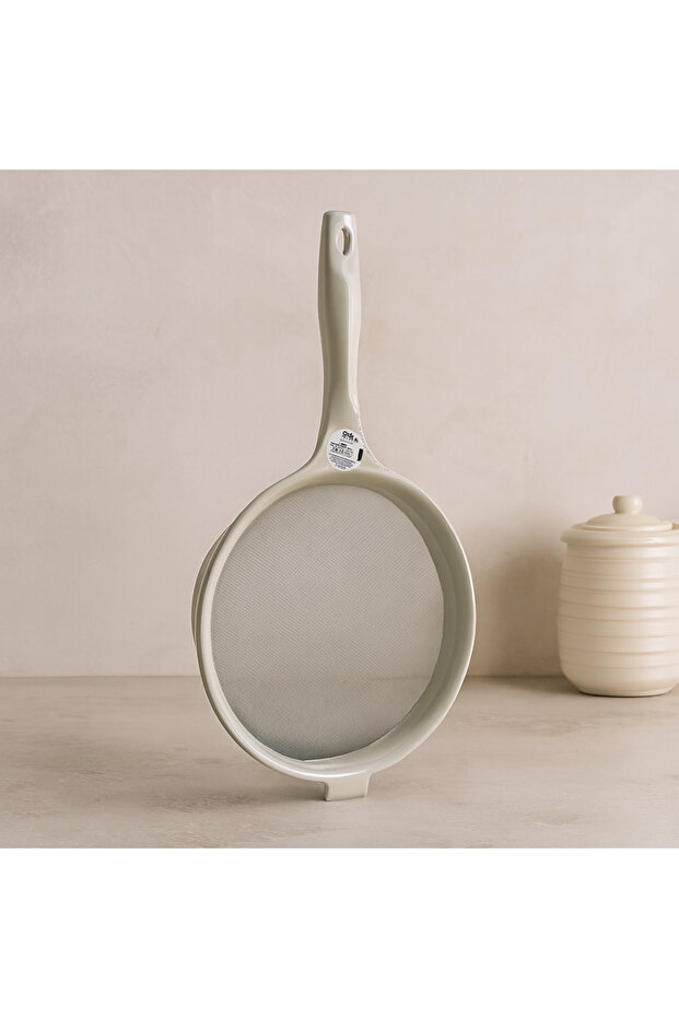 مصفاة سلكية رفيعة 1800 مل - بمقبض بلاستيكي ملون