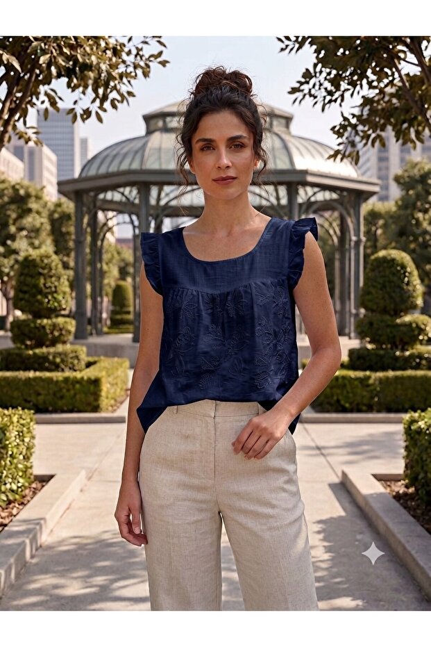 Muslin Bluz with Button Detail on the Back and Ruffled Sleeves