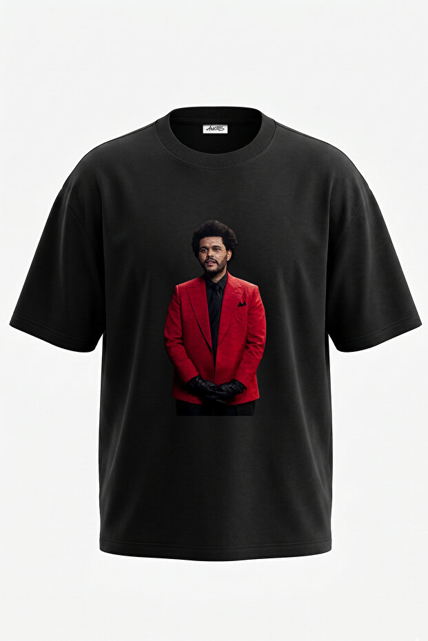 تي شيرت أسود كبير الحجم مطبوع بتصميم The Weeknd_21