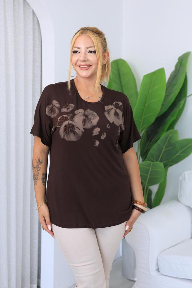 Plus Size Floral Collared Blouse
