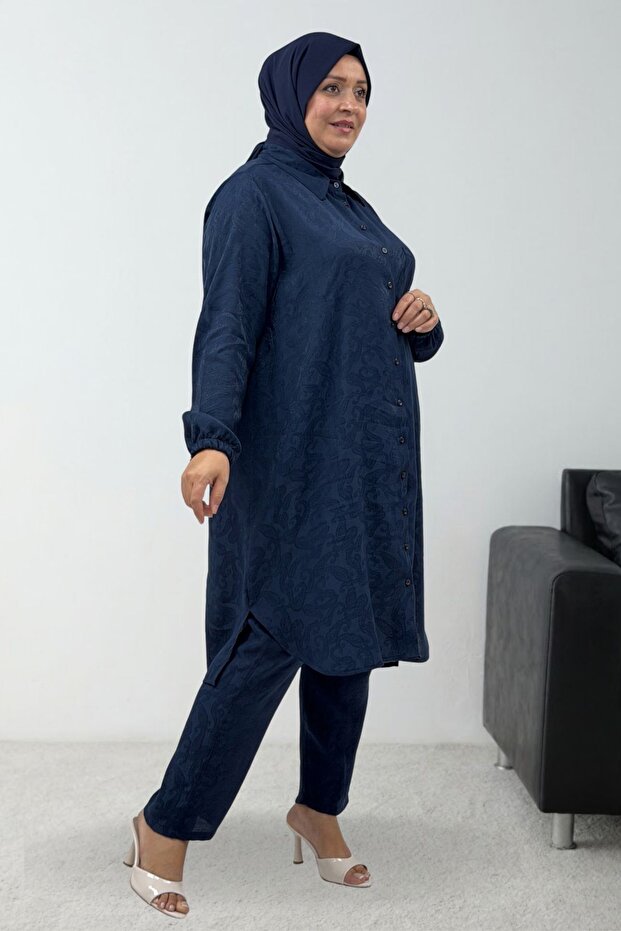 67063 Plus Size Jacquard Strawberry Trousers Set with Side Slit Detail - Navy Blue