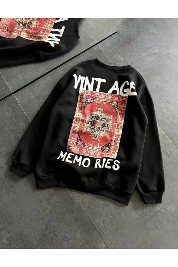 Crew Neck Three Thread Printed Oversize Sweatshirt - Black