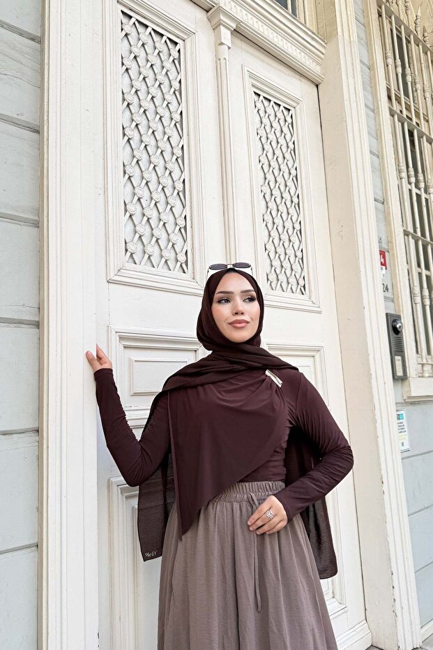 بلوزة - بني