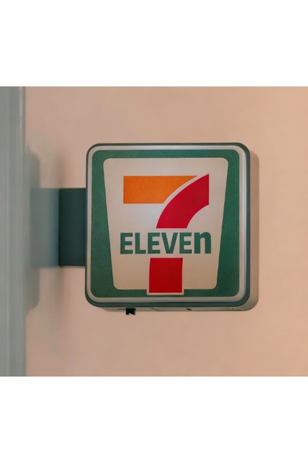 711 1pc Dotonbori Glico 711 Lake Kawaguchi-ko Town Lawson Advertising Store Sign Lightboard Photo Sp