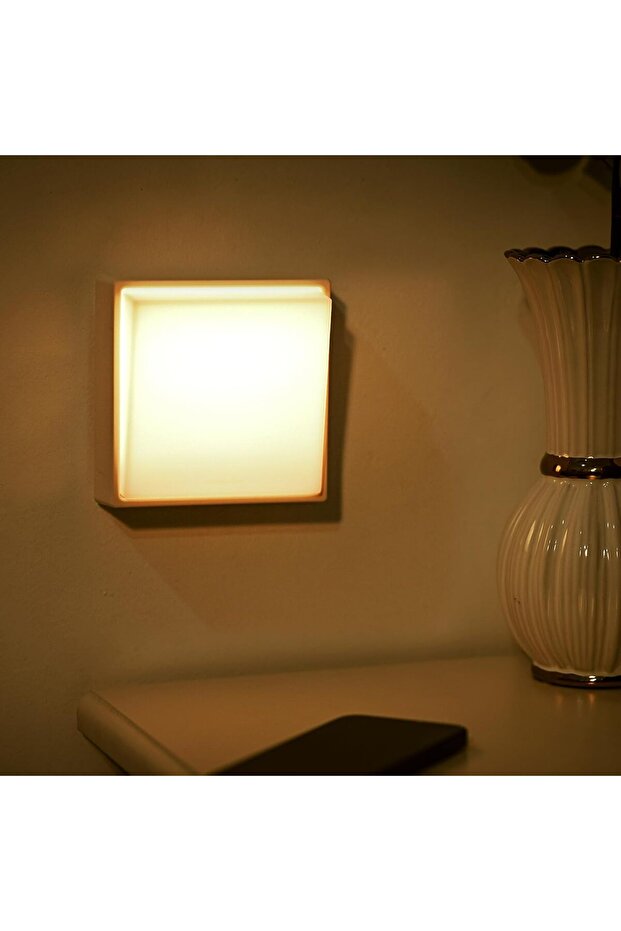 Rechargeable magnetic wall light, LED night light, optional 30-minute timer, 3000K warm light, easy wireless installation (white)