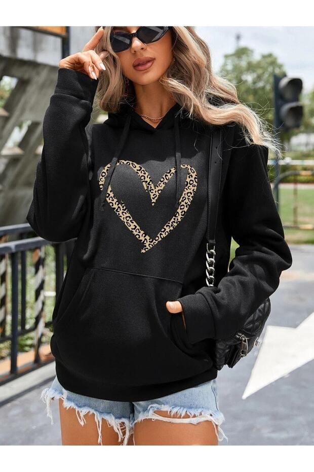 Women's Leopard Heart Printed Unisex Black Hooded Oversize Sweatshirt