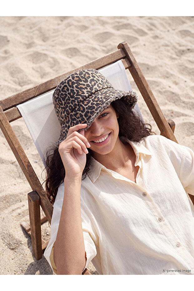 Trendlucky Leopard Patterned Women's Bucket Hat with Difference