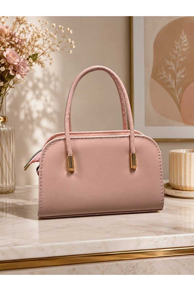 Stylish and Modern Leather Handbag | Ideal for Daily Use